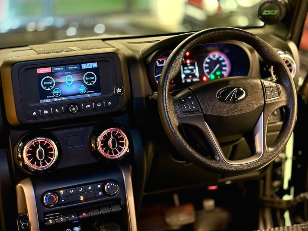 Mahindra XUV300 2024 এ নতুন রূপে ভারতীয় বাজারে লঞ্চ করার জন্য প্রস্তুত মাহিন্দ্রা 2 Mahindra XUV300 2024 এ নতুন রূপে ভারতীয় বাজারে লঞ্চ করার জন্য প্রস্তুত মাহিন্দ্রা Mahindra XUV300 2024 এ নতুন রূপে ভারতীয় বাজারে লঞ্চ করার জন্য প্রস্তুত মাহিন্দ্রা New Mahindra XUV300