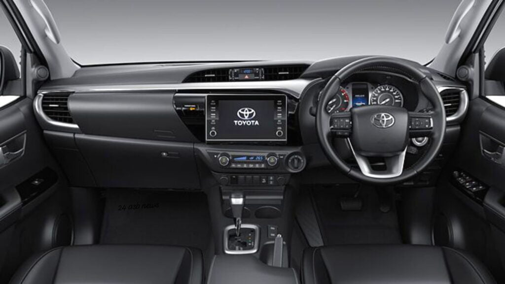 New Toyota Fortuner লঞ্চের আগে প্রকাশিত ছবি, গাড়ির বাজার এ বড়ো চমক 4 New Toyota Fortuner লঞ্চের আগে প্রকাশিত ছবি, গাড়ির বাজার এ বড়ো চমক New Toyota Fortuner লঞ্চের আগে প্রকাশিত ছবি, গাড়ির বাজার এ বড়ো চমক New Toyota Fortuner